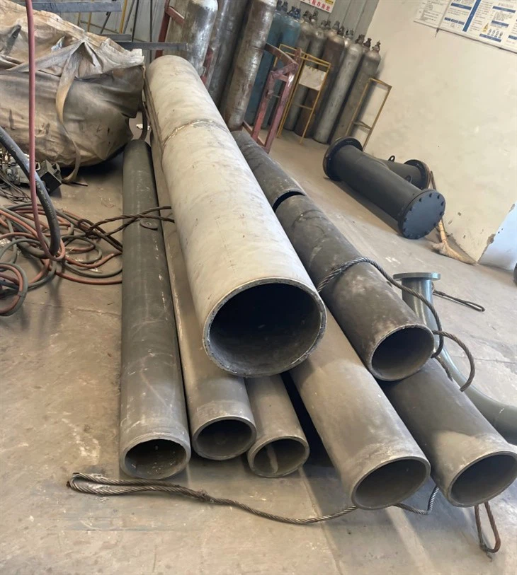 Scaldu-nzionu E {{1} } resistenti tubbu dû Castatu